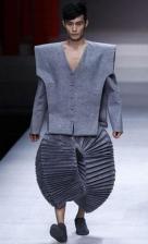 weird-and-funny-mens-fashion-show